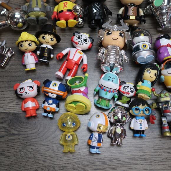 Ryans World Figures Large Lot - Picture 5 of 6